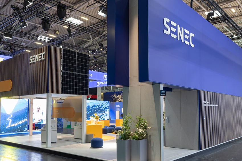 Stand builder Winkels Interior for Senec at Intersolar 2022 in Munich with second floor